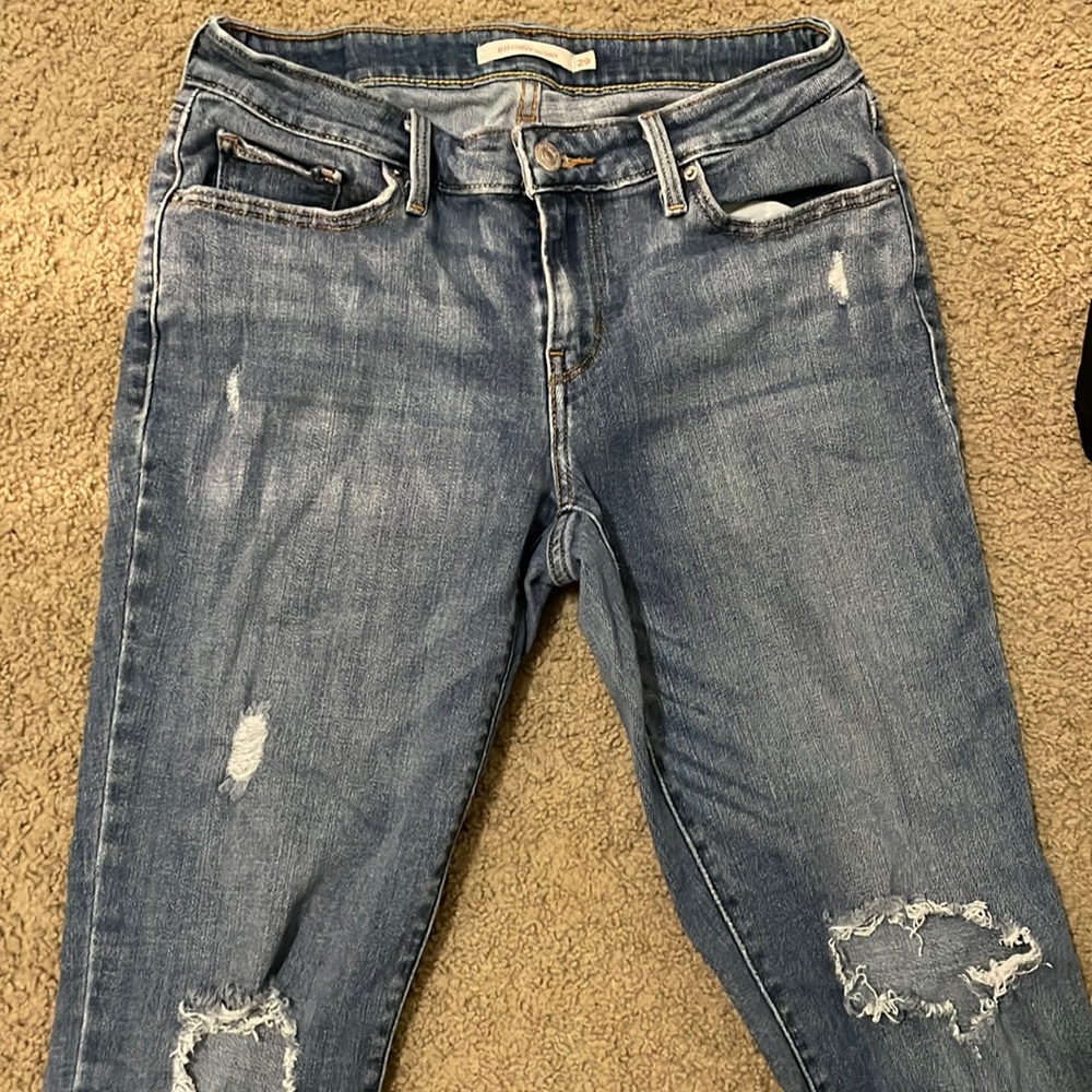 Levi jeans